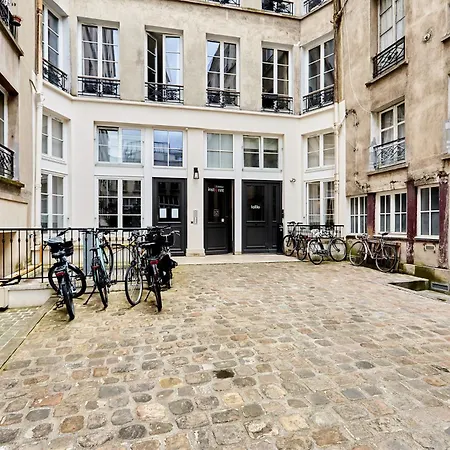 Duplex Center Of Paris By Studioprestige-3
